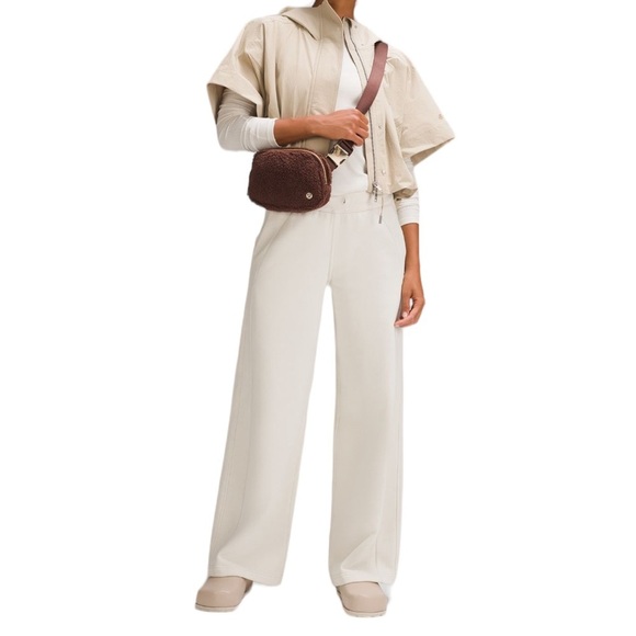 Lululemon Fleece Everywhere Belt Bag 1L NWT - Picture 5 of 9